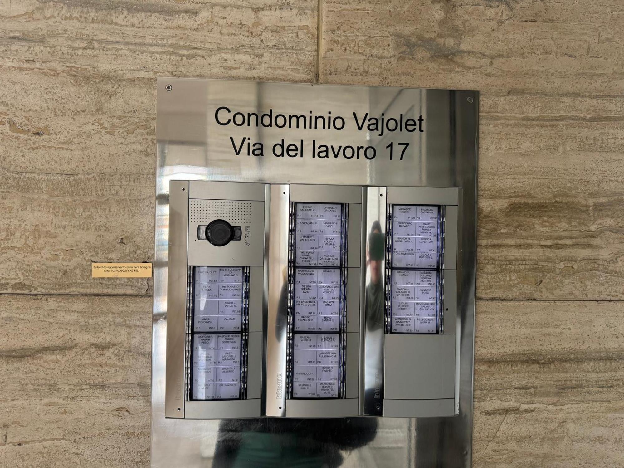 Splendido Appartamento In Zona Fiera A Bologna Exterior foto